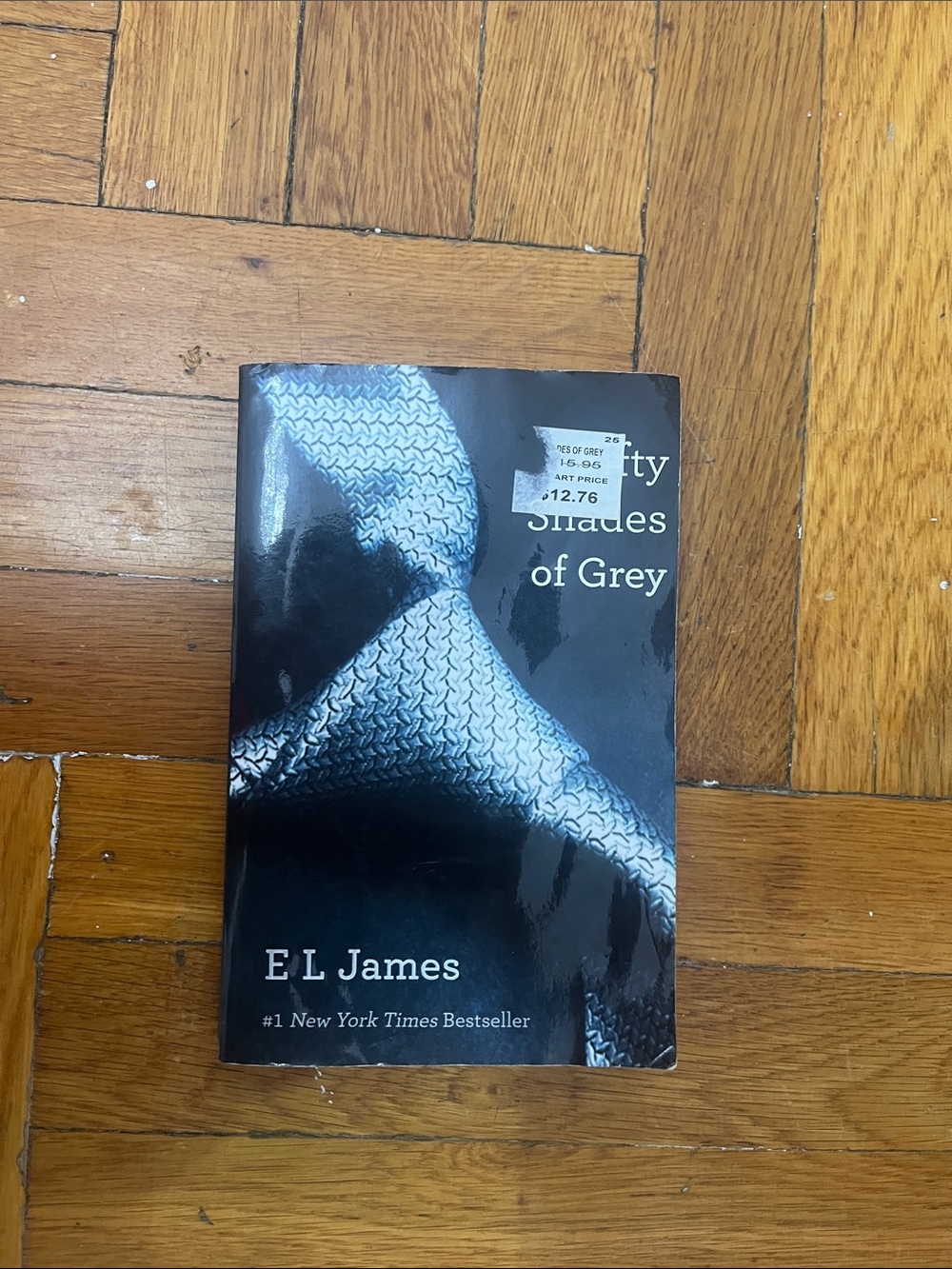Fifty Shades of Grey - Black and Silver Cover